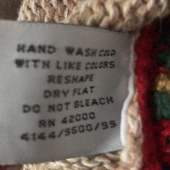 Woman’s fall Y2k VTG nutcracker embroidered holiday Christmas festive sweater - Picture 12 of 12